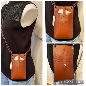 🎄SALE🎄✨🆕✨Brand New Fossil Crossbody Wallet/Phone Bag